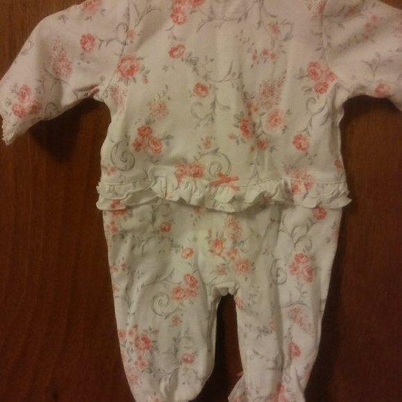 Bundle of two Newborn Jumpers 👣 - Picture 3 of 3